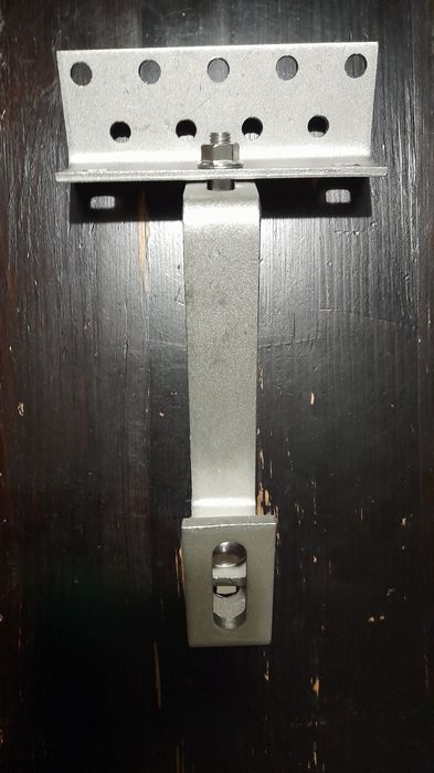 Продам  кронштейн  закладний під керамо черепицю,кількість велика