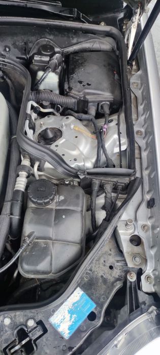 Mercedes-Benz E-Class 2003 W211  •  220 CDI AT (автомат)
