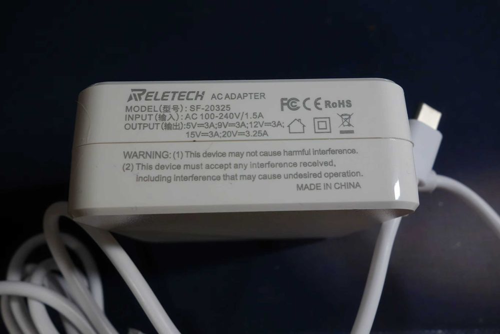 Продам універсальну зарядку Reletech 65W USB-C Power Delivery (PD)