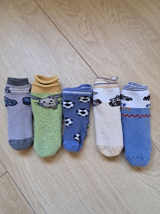 Віддам махрові носки 3-4роки