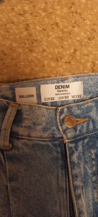 Продам    джинси