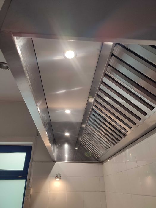 Meble gastronomiczne, OKAP gastronomiczny 2000x1100x400 kompletny