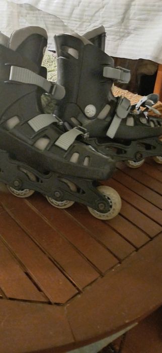 Patins em linha usados