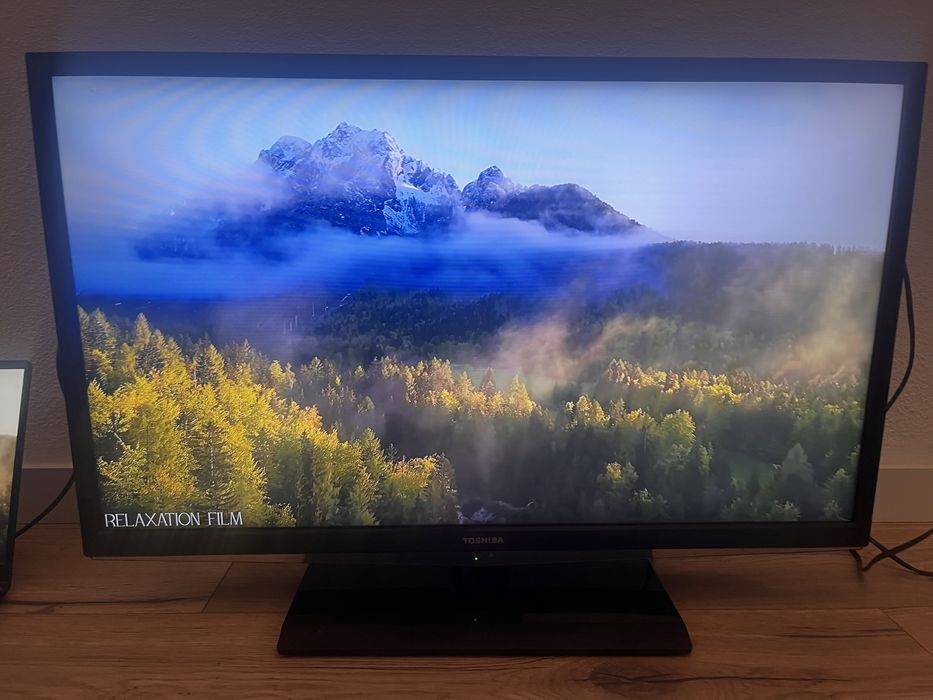 TV Toshiba 32" + Comando Universal - Entrega São Domingos de Rana