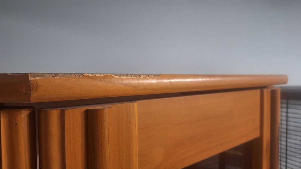 Oddam witrynę kolor olcha