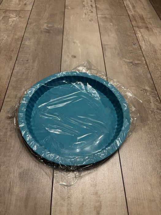 Forma silikonowa do pieczenia okrągła 25 cm, nowa