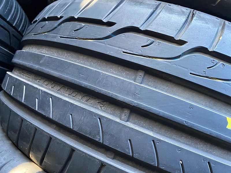 225/40/18 Dunlop SportMaxx RT_7mm_4szt_(52)