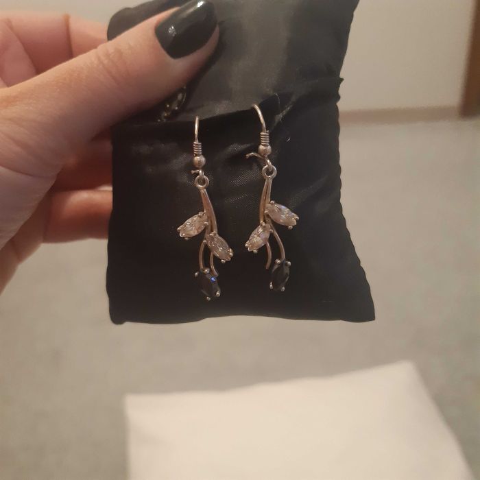 Komplet biżuterii cyrkonia kolczyki zawieszka nowe