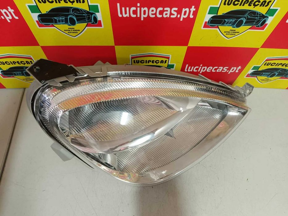 Ótica / farol direita MERCEDES-BENZ Classe A (W169), de 2004 a 2013 l 141653