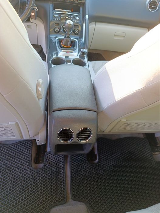 Peugeot 3008 2010