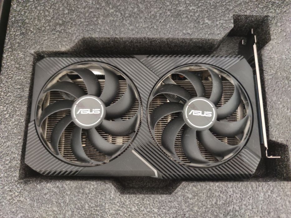 Продам RTX 3060, Ідеальний стан, Повний комплект