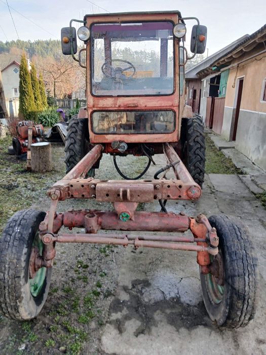 Трактор Т16мг по запчастинах