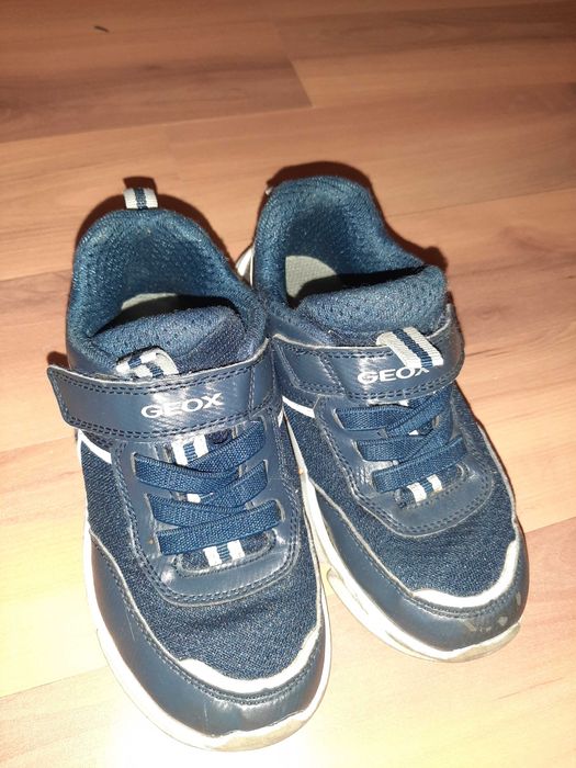Buty sportowe chłopięce Geox respira r 29