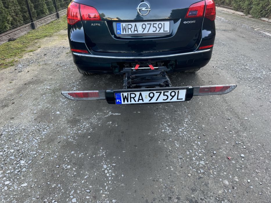 Astra j bagaznik rowerowy