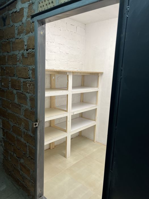 Оренда  комірки  ЖК  ʼʼСемицвітʼʼ