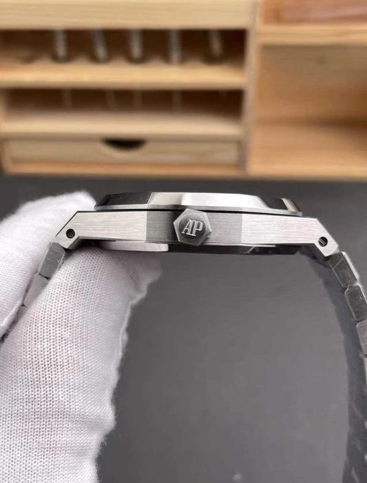 Nowy_Zegarek_Audemars Piguet /Mechanizm