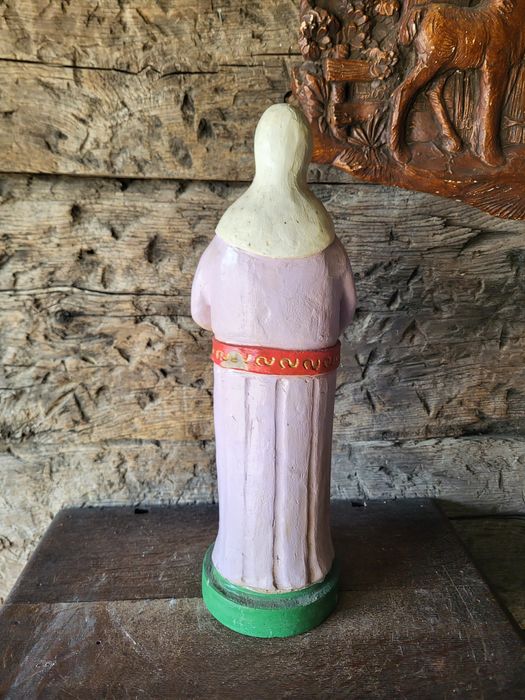 Ceramiczna figura Święta Łucja patrz podstawa