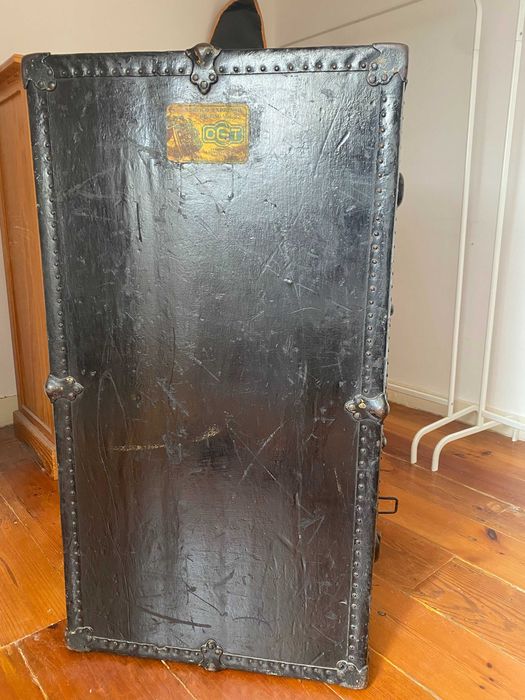 Mala de Porão Vintage Antiga