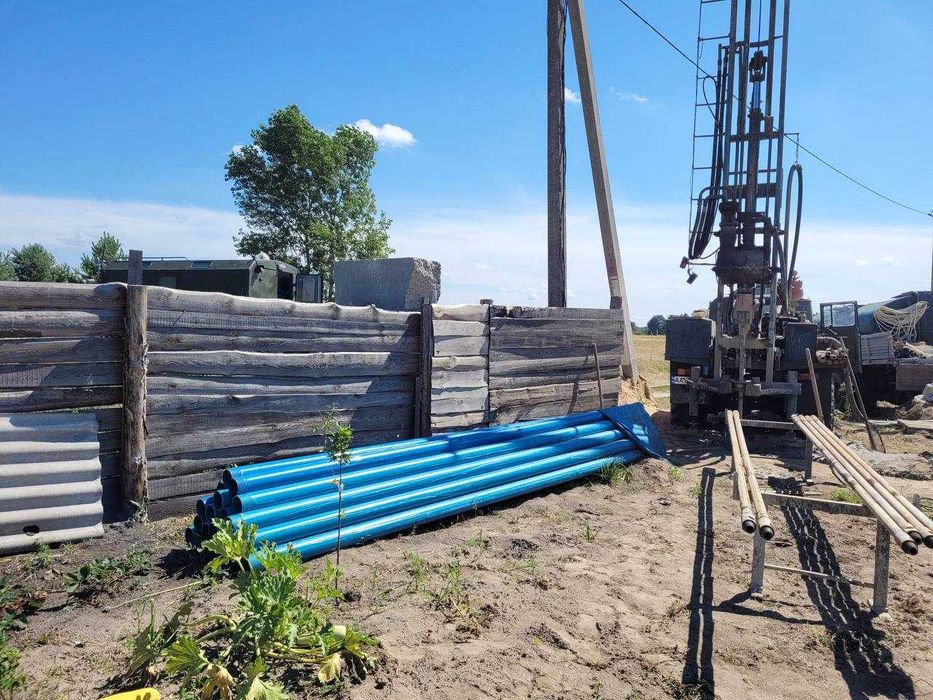 Буріння свердловин на воду / Бурение скважин / Скважина під ключ
