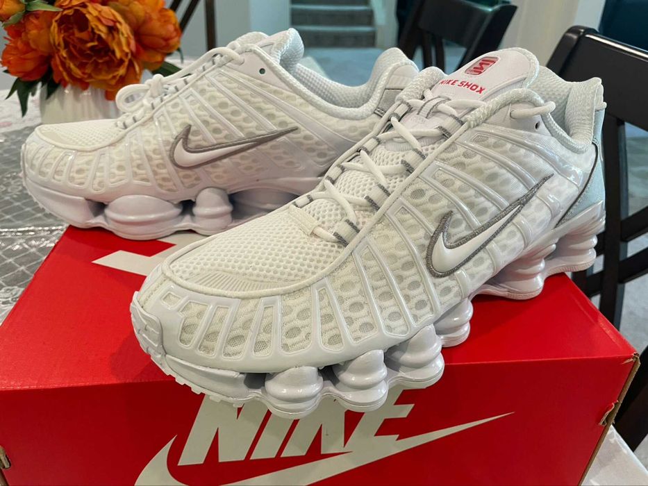 Nike_Shox TL  Biały R.45