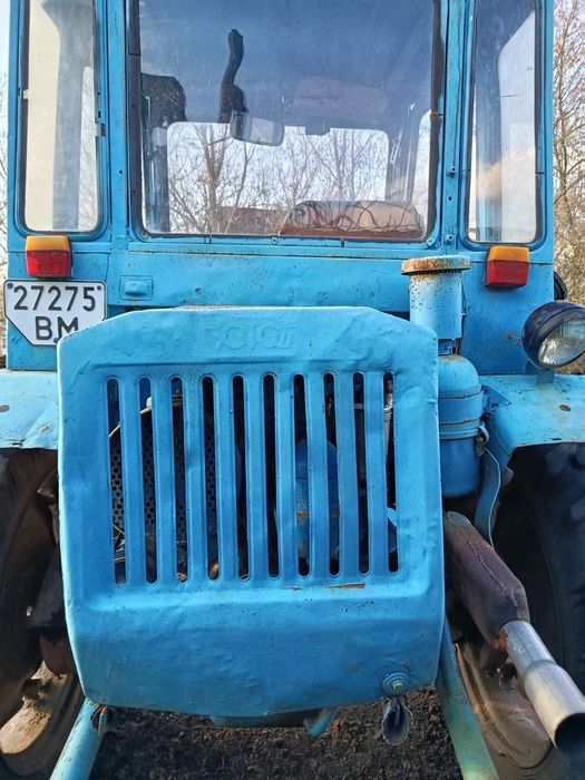 Продам трактор т16