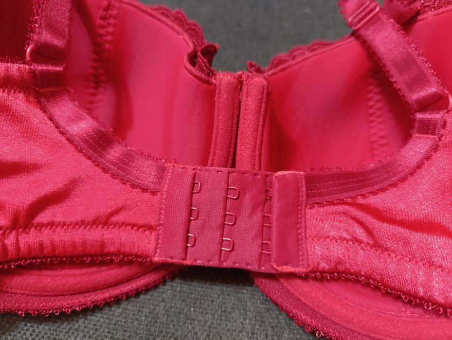 Бюстгальтер  70 D, 70 E