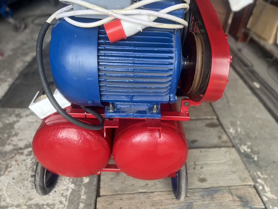 Компресор сто піскоструй гараж 1000л/хв.