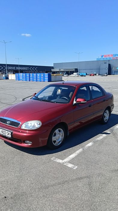 автомобиль заз Ланос