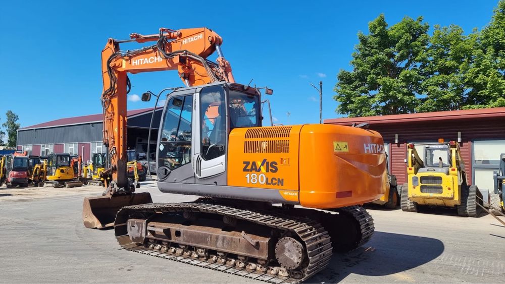 Экскаватор Hitachi ZX 180 , 2010 г