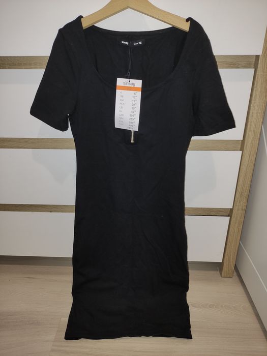 Sukienka czarna mini