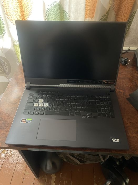 Asus Rog Strix G 17