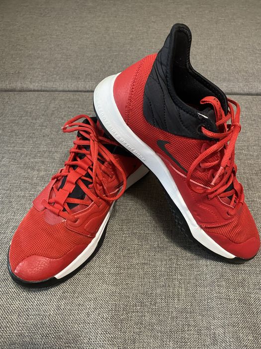 Баскетбольные кроссовки Nike PG 3!