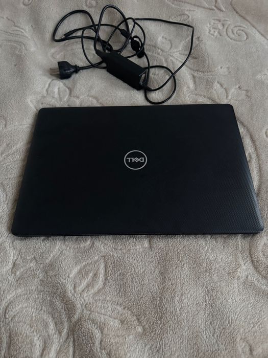 Laptop Dell Inspiron 15 3000