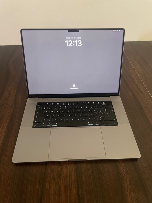 MacBook Pro 16, 32GB, 2021 rok, 1TB