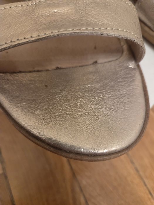 Złote sandały rzymianki saway 40