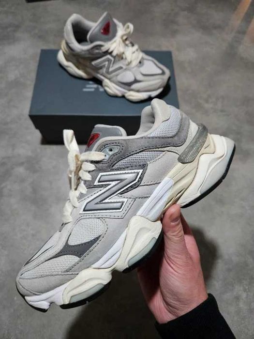 New Balance 9060 Rain Cloud Grey R.40