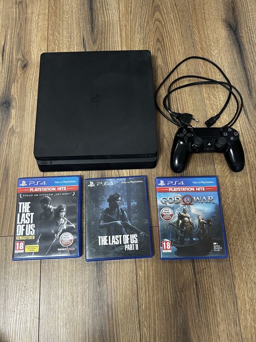 Konsola ps4 z grami