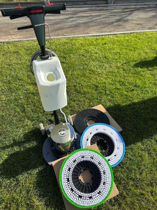 Wynajem wypożyczalnia rusztowanie warszawskie