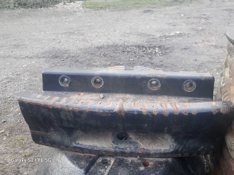 Wspornik obciążników,wieszak,uchwyt,ramka na tuza do ciągników