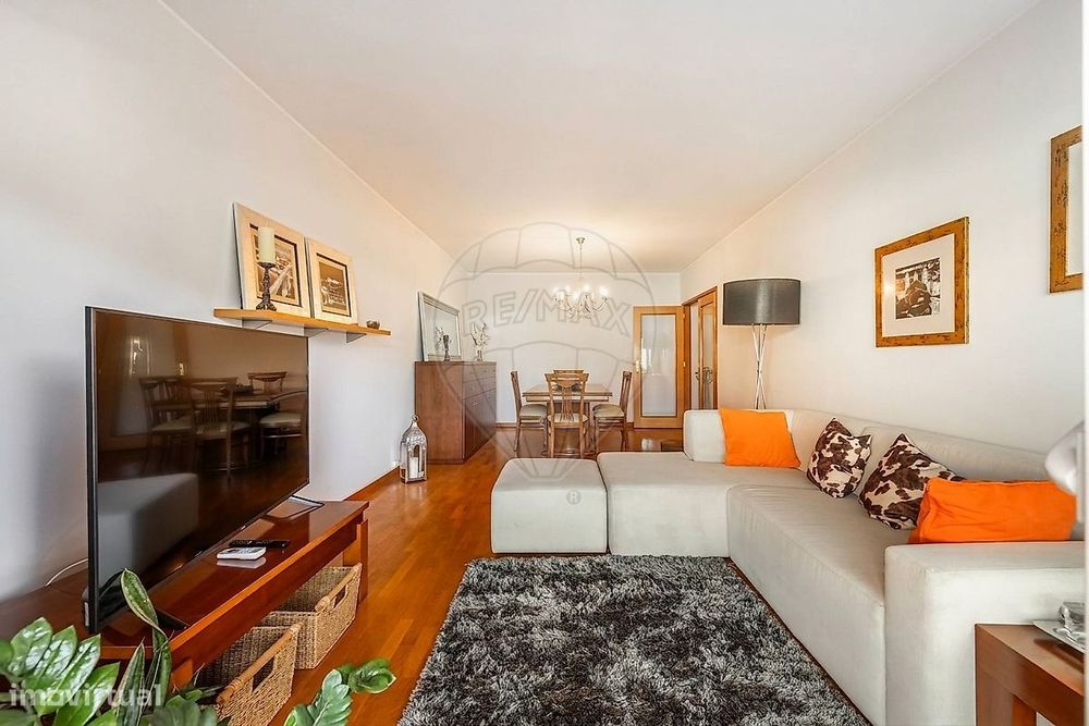 Fantástico apartamento T3, localizado em São Víctor.