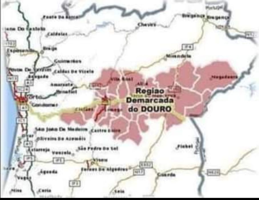 Quinta com nascente de água mineral 45Litros p/minuto