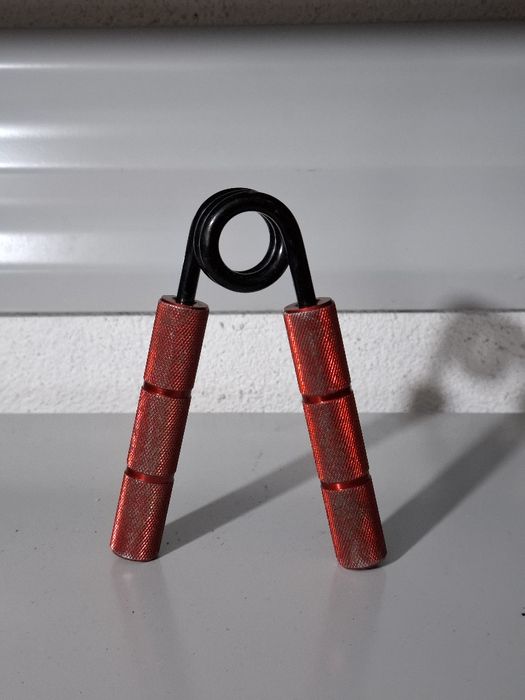 Hand Grip 200LB Forearm Spring Exerciser for Strength Training457556863936122880