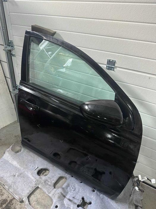 Двері праві передні та задні Nissan Qashqai +2 J10/ Нісан Кашкай 07-13