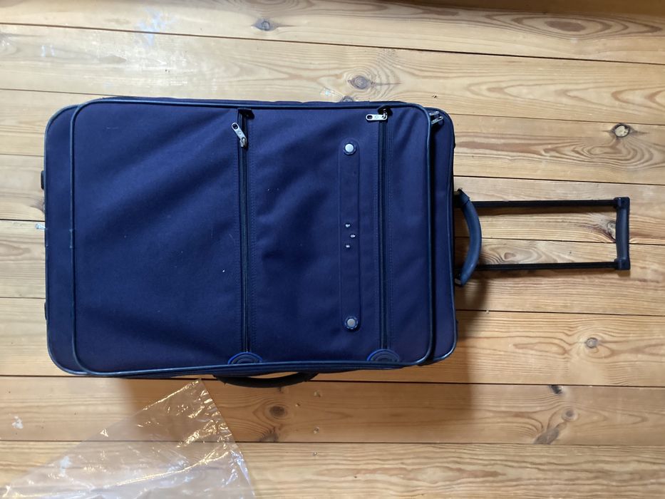 Walizka samsonite granatowa