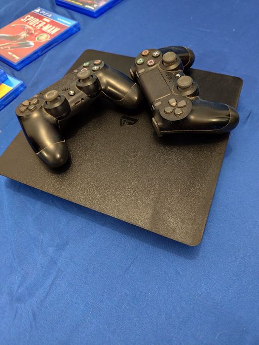 PlayStation 4 e jogos