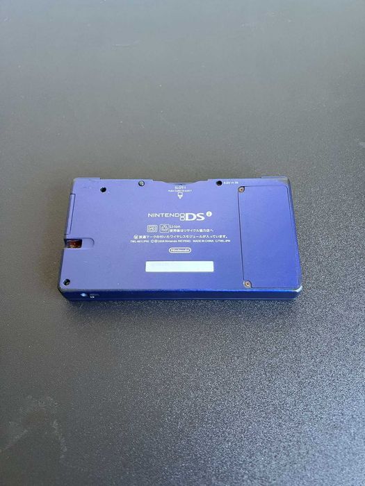Nintendo DSi Azul Metálico com 80+ Jogos