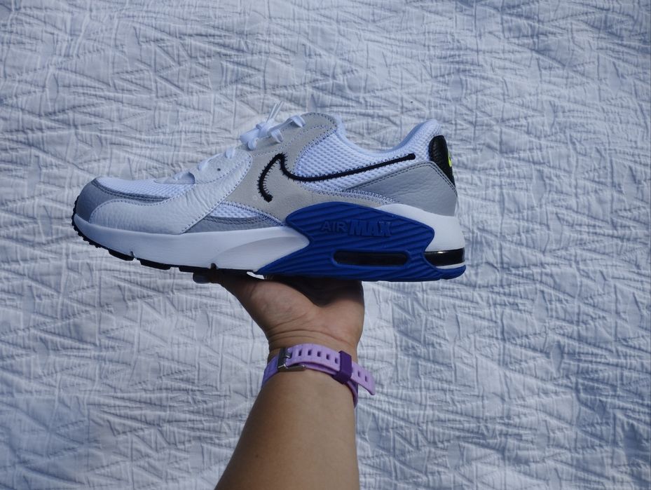 Кросівки Nike Air Max Excee оригінал US10 (28 cm)