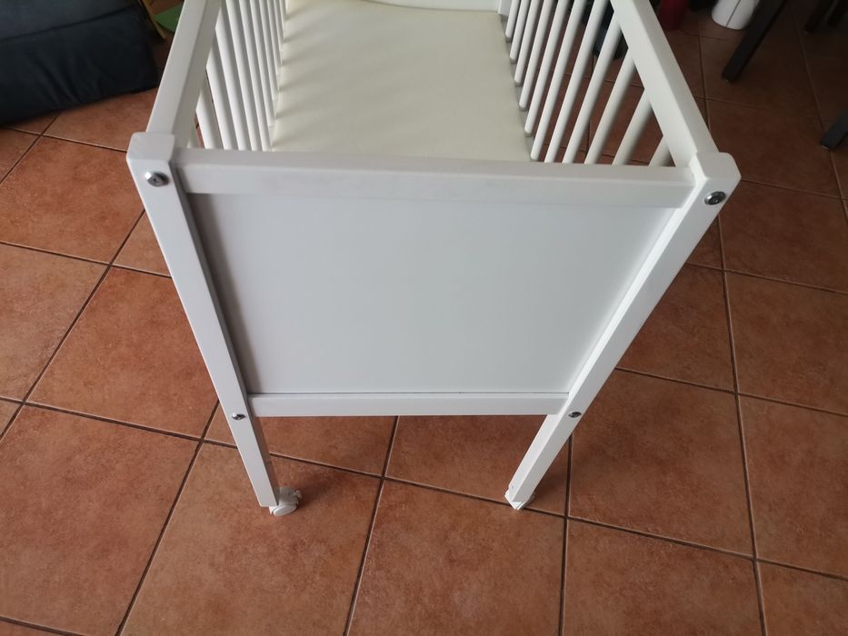 Cama pré natal madeira