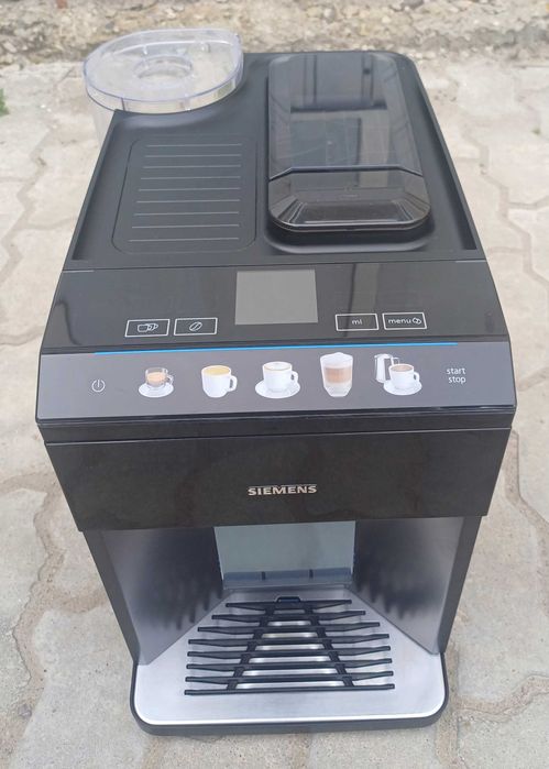 Кавомашина кавоварка Сіменс Siemens EQ.500 Integral TQ503R01 чорна