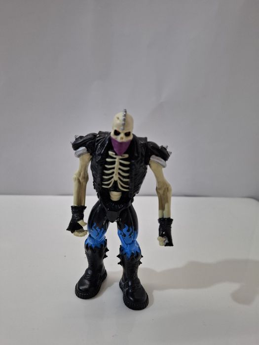 Фігурка скелета Monster Jam Son UVA Digger Scrap Creatures масштабу